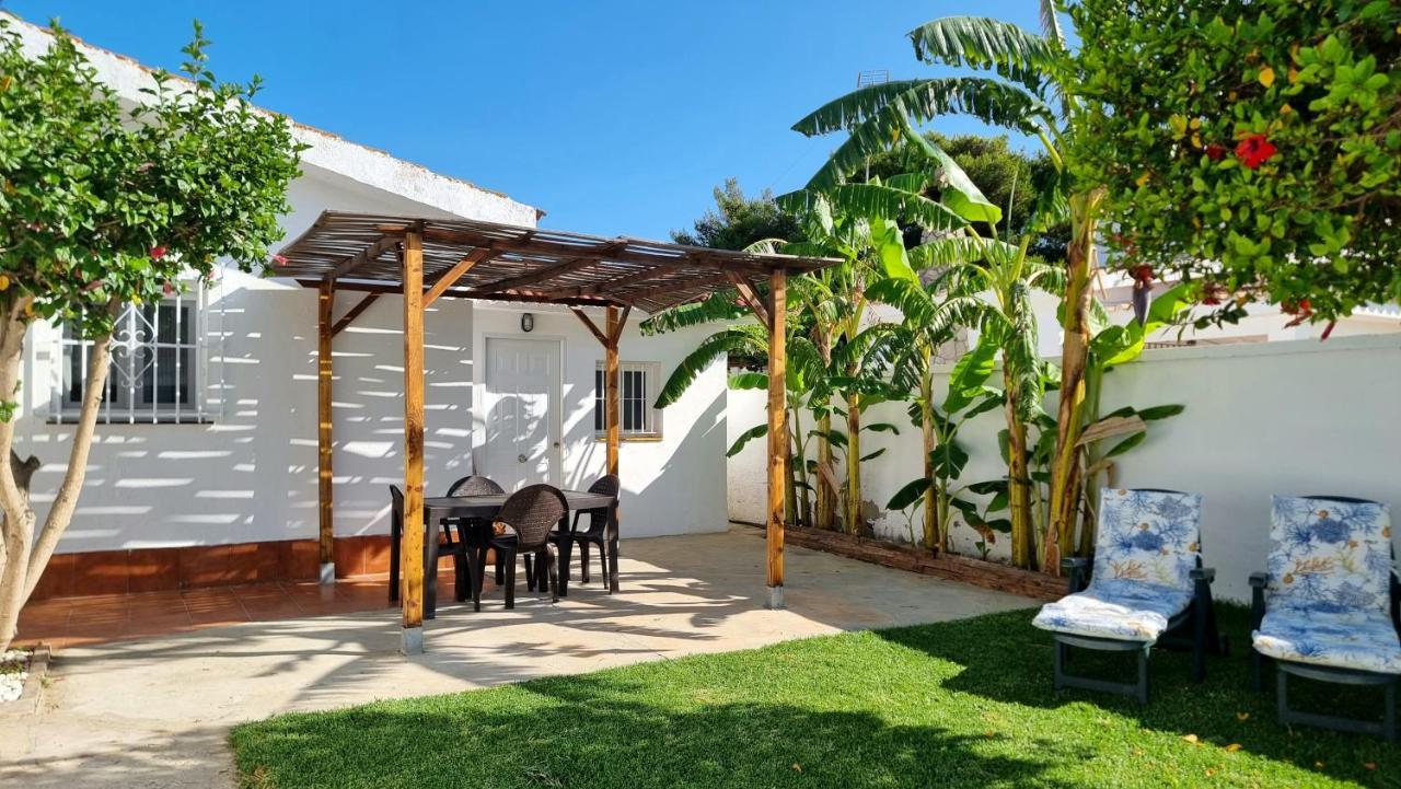 Apartamento Privado Con Jardin, Piscina Elevada Y Bbq チクラナ・デ・ラ・フロンテーラ エクステリア 写真